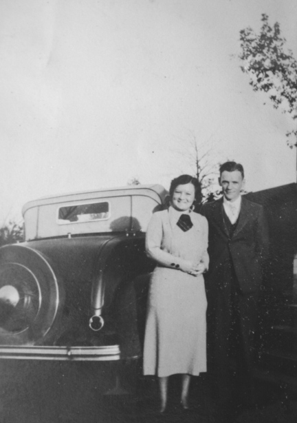 Bob and Clara in 1935