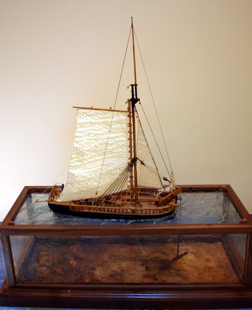 Model on lower case, starboard